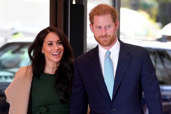 Harry dan Meghan Inggris mengajukan merek dagang Kerajaan Sussex