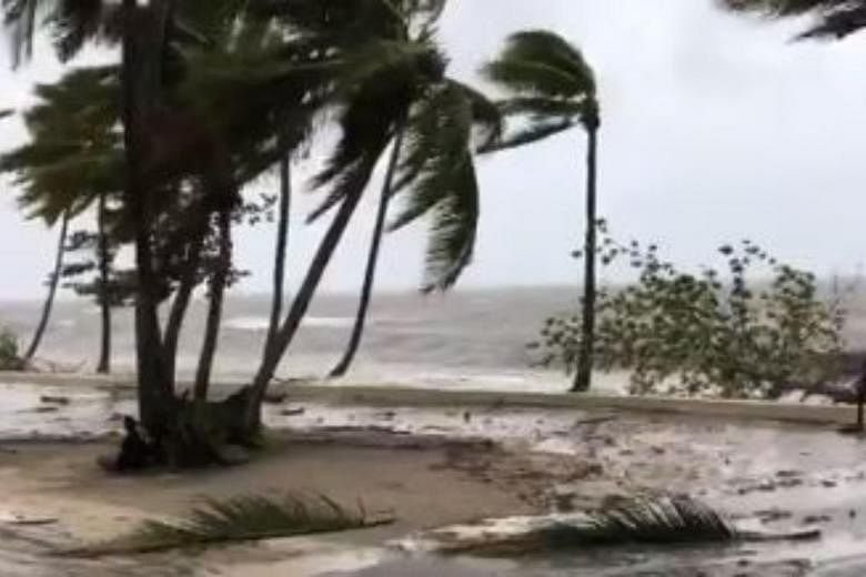 Hampir 2.000 orang dievakuasi saat Topan Sarai ‘menakutkan’ menghantam Fiji